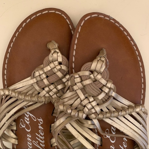 American Eagle 🦅 gold flat sandals NWOT - Picture 5 of 7